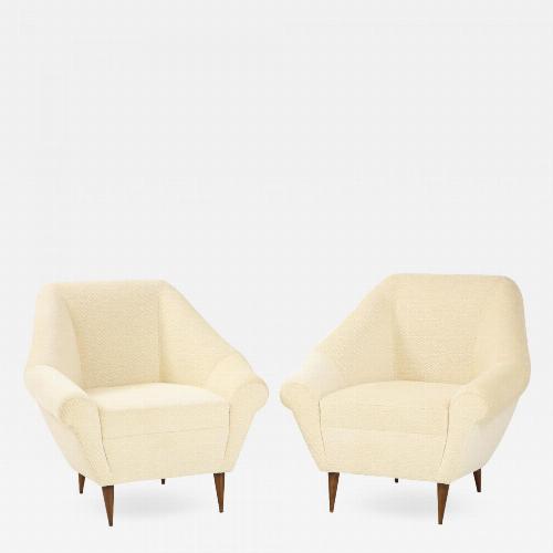 pair of club chairs for sale